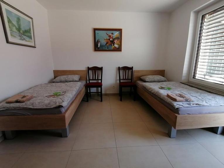 Blatnikov Hram Hotel Dvor Ngoại thất bức ảnh